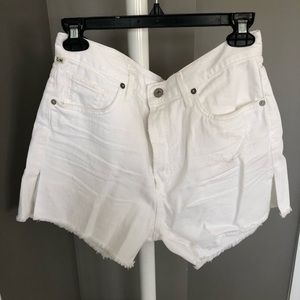 Citizens of Humanity white shorts!